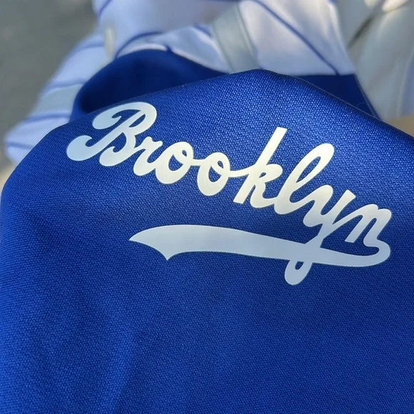 NWT Cooperstown Collection Dodgers Button Down Jersey Size L. - Picture 11 of 17